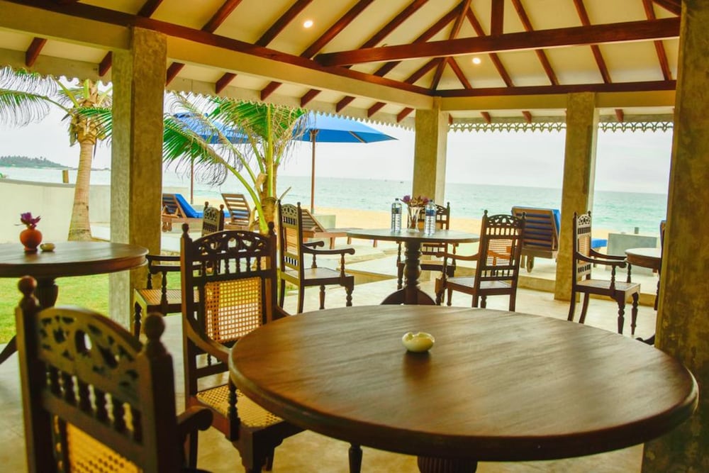 Фото Oriental Rest Hikkaduwa