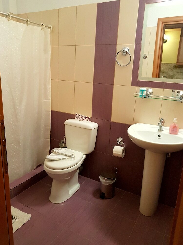 Фото Marathon Studios &Apartments