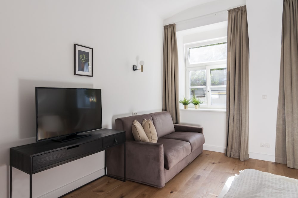 Фото Sankt Elisabeth Superior Apartments