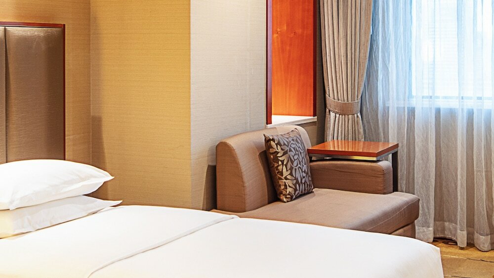 Фото Sheraton Chengdu Lido Hotel