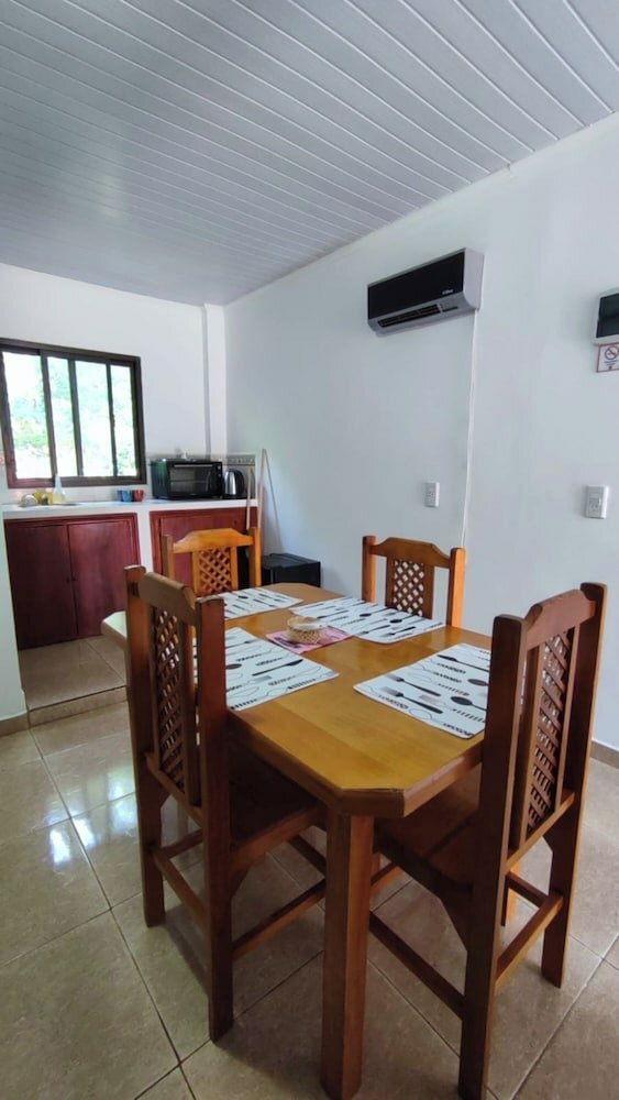 Фото Hiraya Apart Hotel