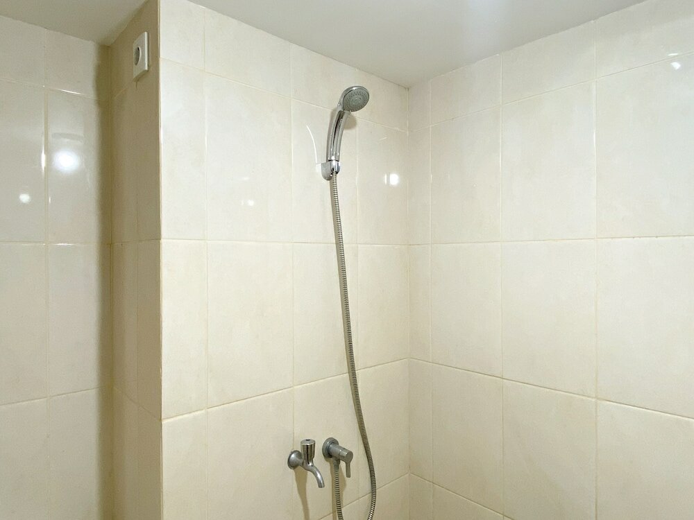 Фото Modern Look Studio At Springlake Summarecon Bekasi Apartment