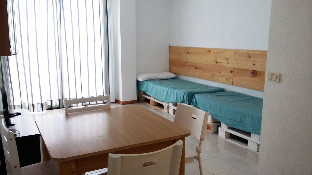 Фото Apartamentos Bernat Pie De Playa 3000