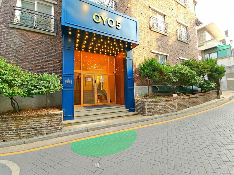 Хостел Oyo Hostel Myeongdong 5
