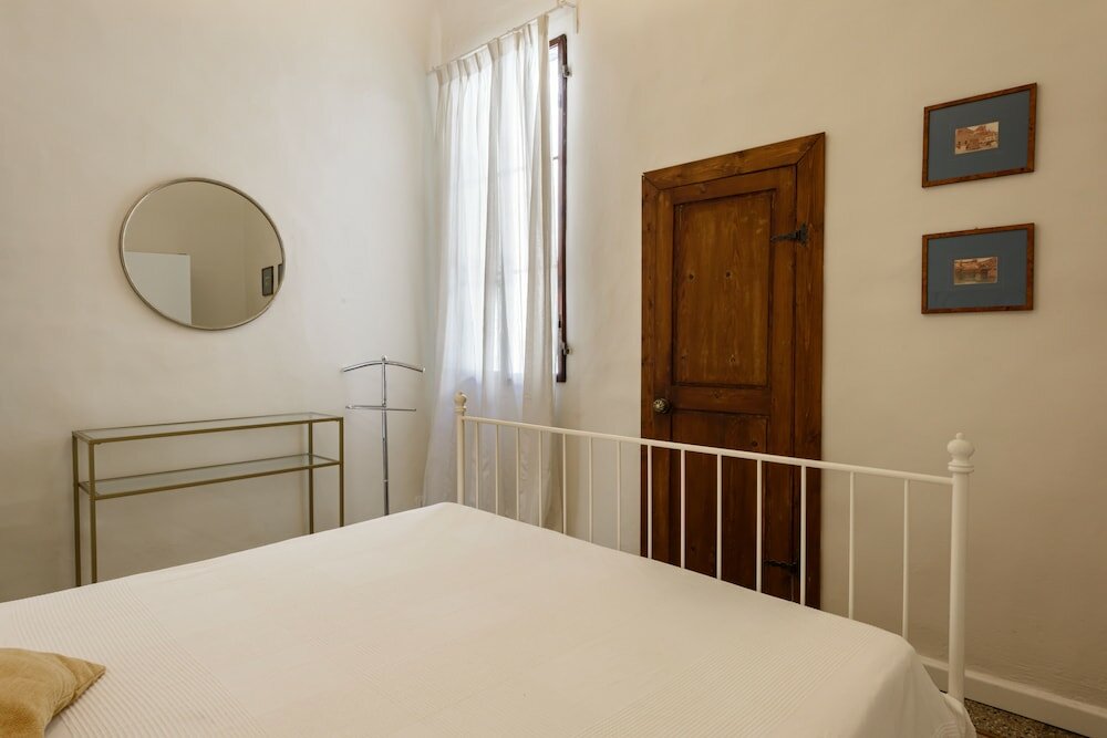 Фото Classic Romana