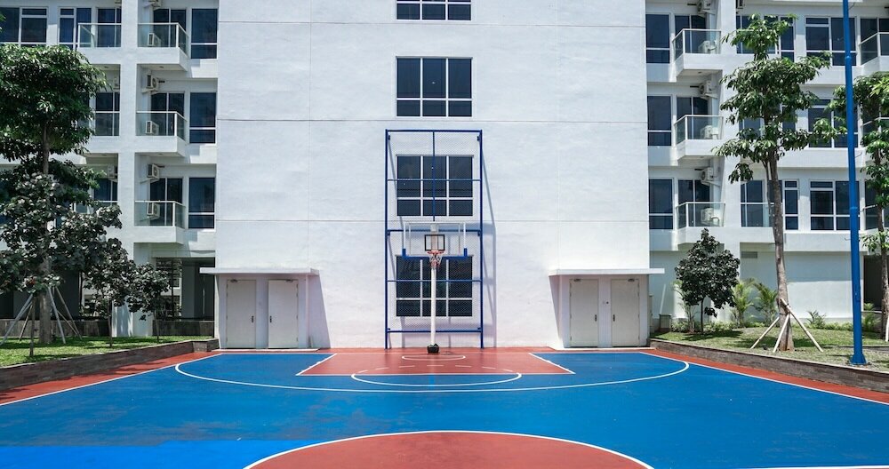 Фото Modern City View Studio Apartment at Puri Mansion