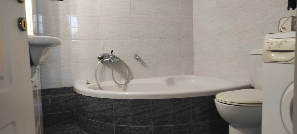 Фото Gorgeous 3 bedrooms Apartment in Pilio