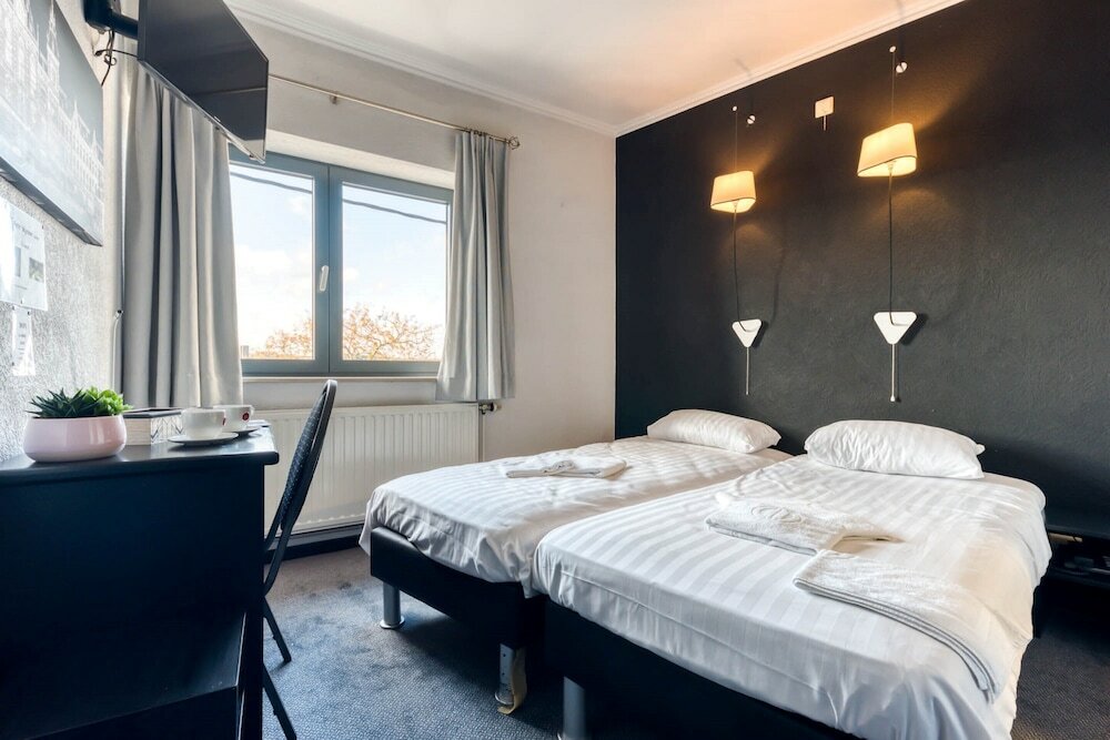 Фото Hotel de la Gare