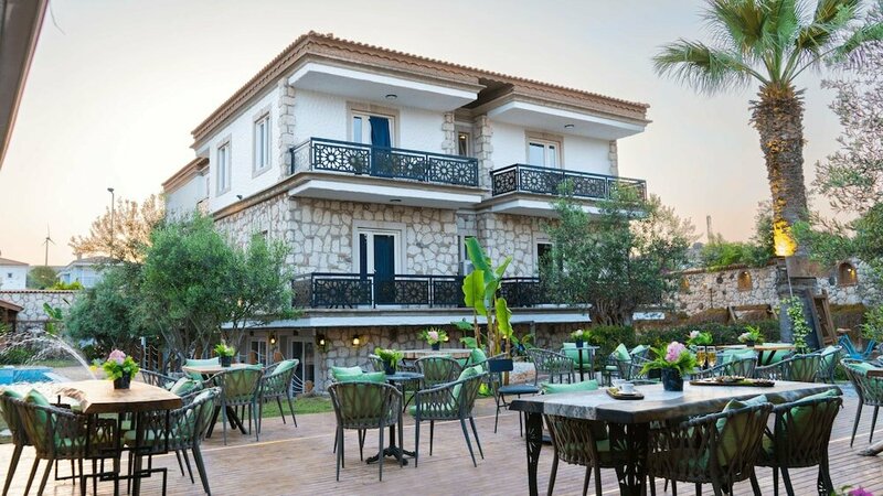 Гостиница Etiz Hotels Alacati в Чешме