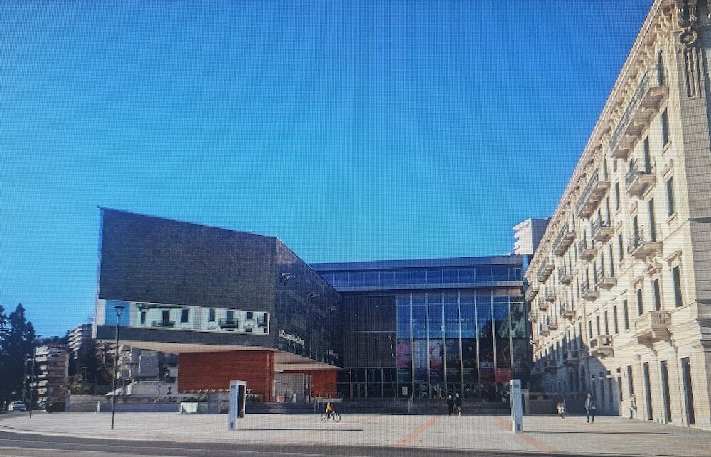 Фото отеля 2