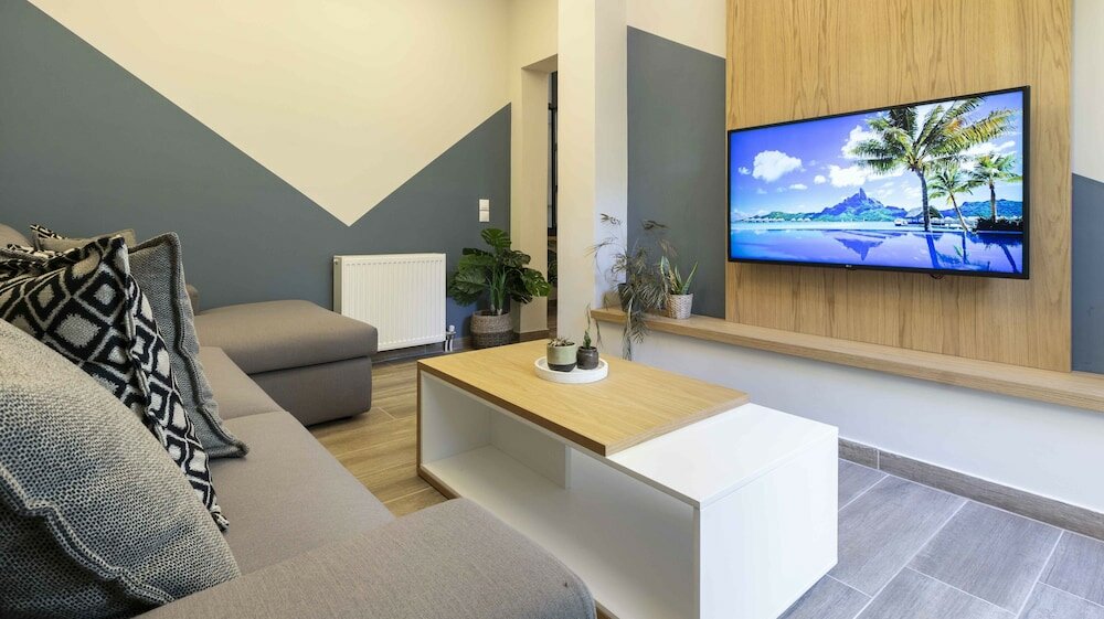 Фото Champions Apt in N. Kosmos neighbourhood