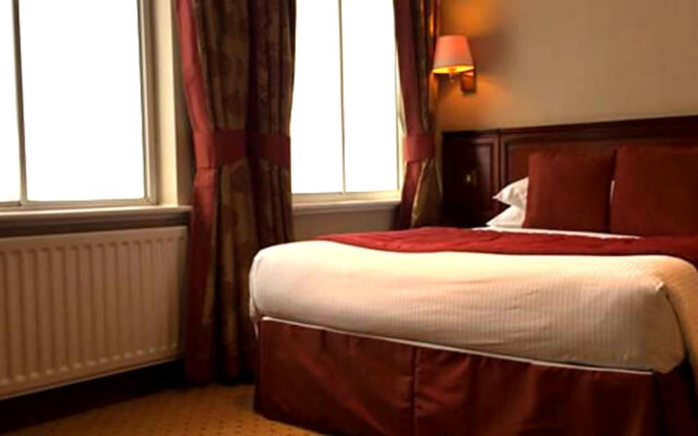 Фото Rochester Hotel by Blue Orchid