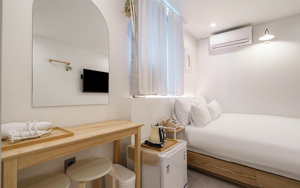 Фото Jongno Hotel Rawa