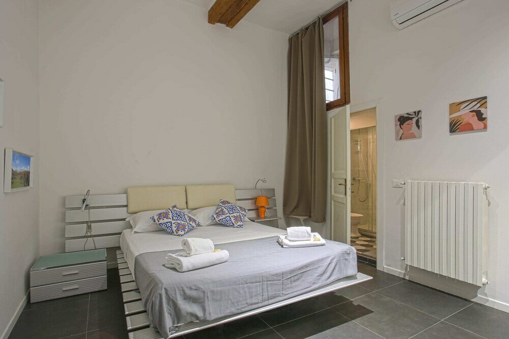 Фото Classy Apartment - Hosted by Sweetstay