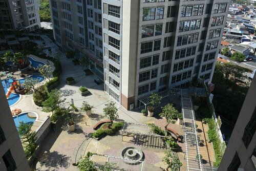 Гостиница Strategic And Elegant 2Br At The Mansion Kemayoran Apartment