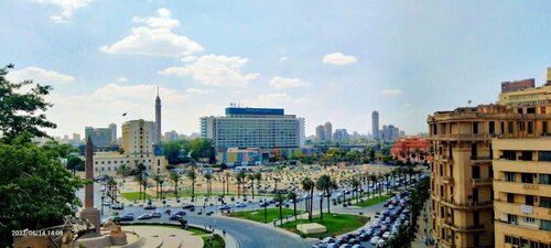 Гостиница Rotana Palace Suites в Каире