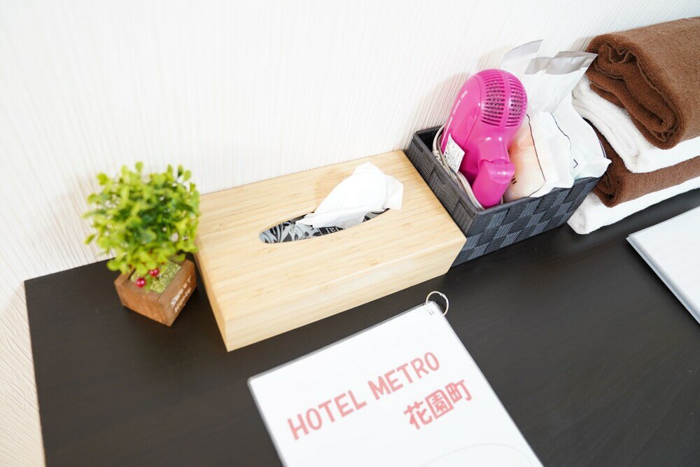 Фото Metro Hanazonocho Apartment 2