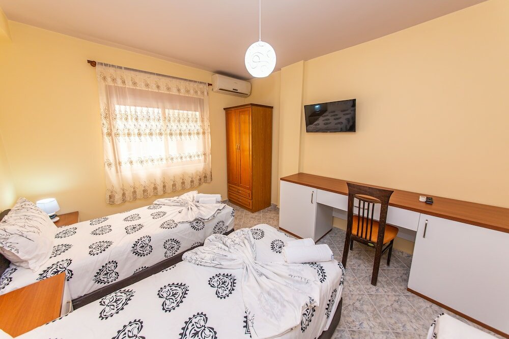 Фото Fiore Hotel