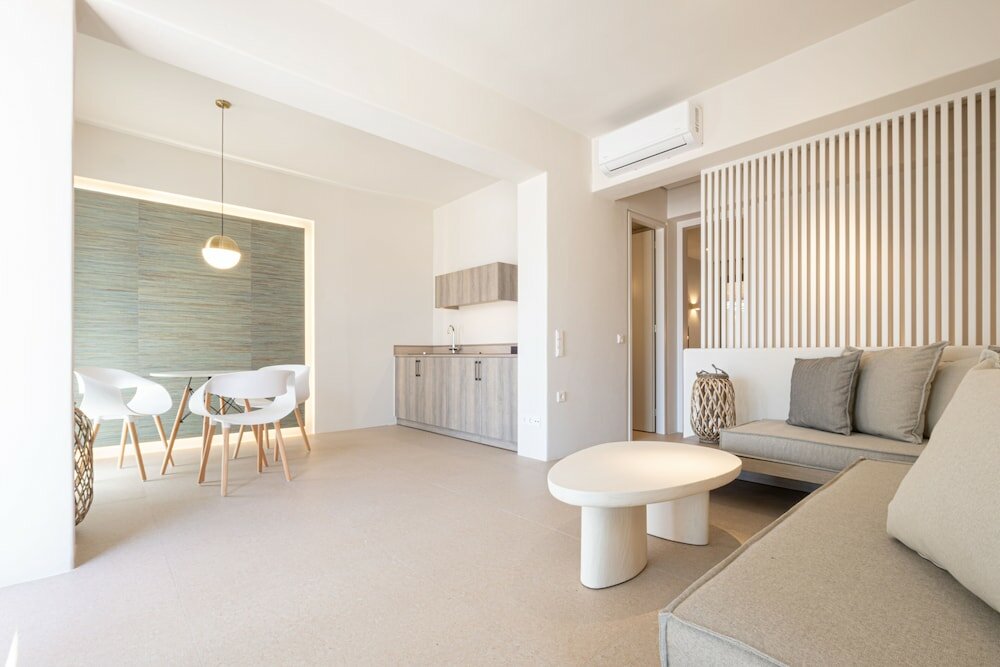 Фото Yenesis Seaside Retreat - Adults only