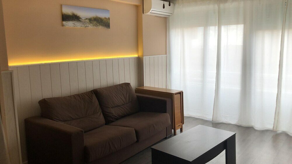 Фото Studio Low Cost Corinto Estudio