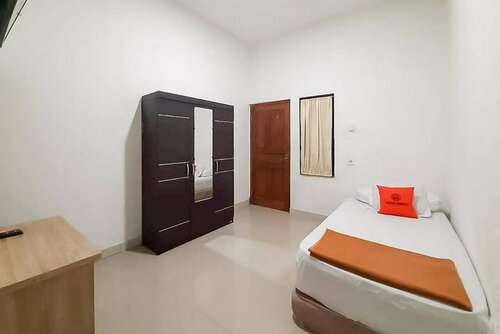 Гостиница KoolKost near Tb Simatupang в Джакарте