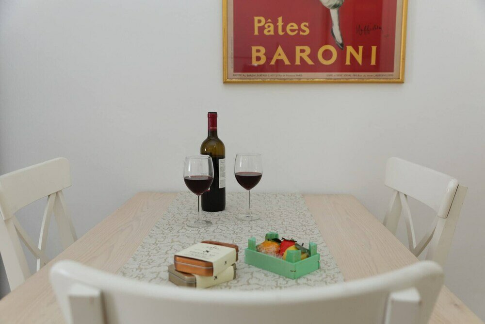 Фото Central Room With Balcony And Amazing Sea View