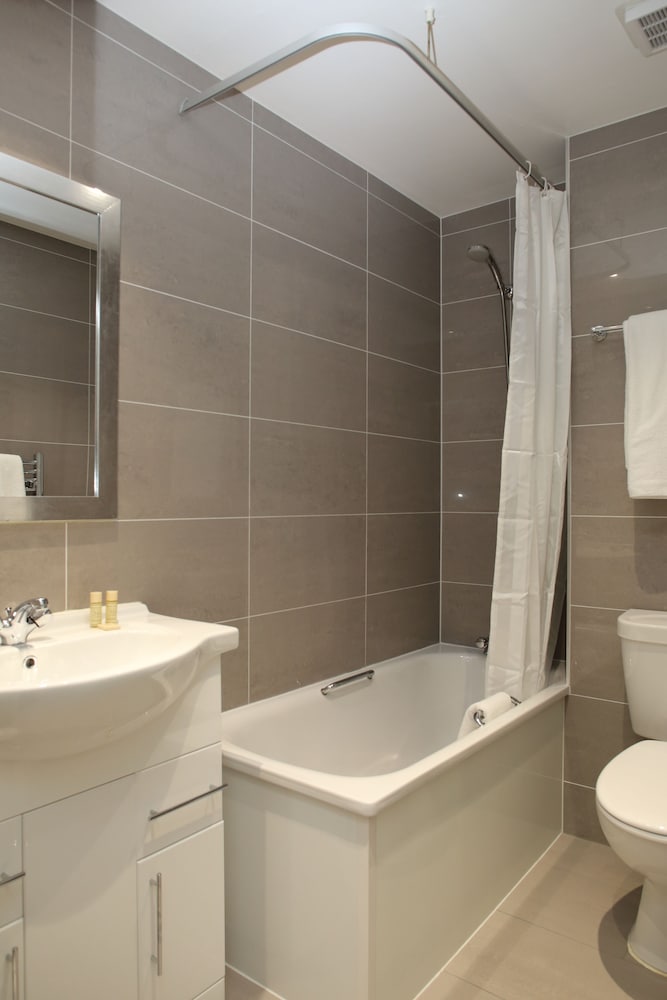 Фото Kensington Gardens Hotel