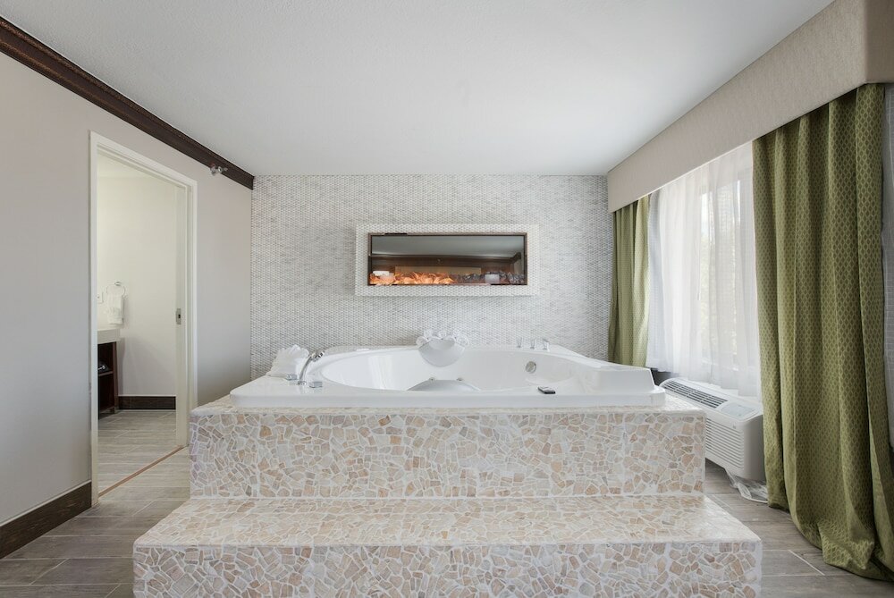 Фото The Leo Collection Detroit, Ascend Hotel Collection