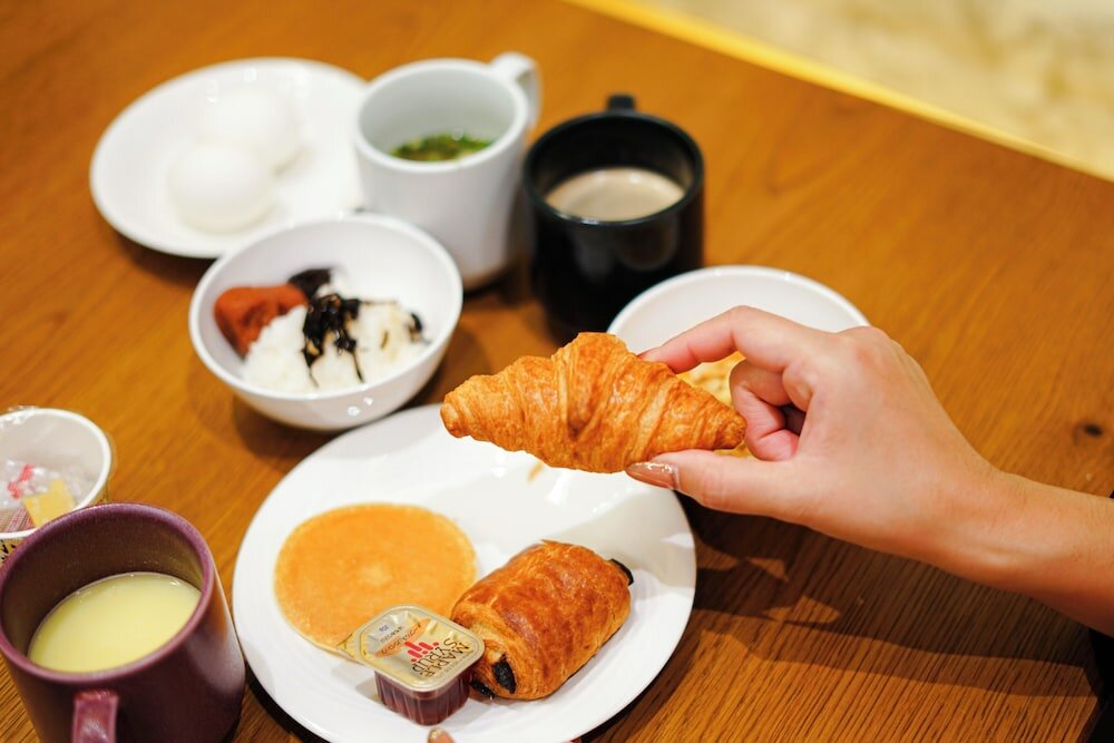 Фото Travelodge Honmachi Osaka