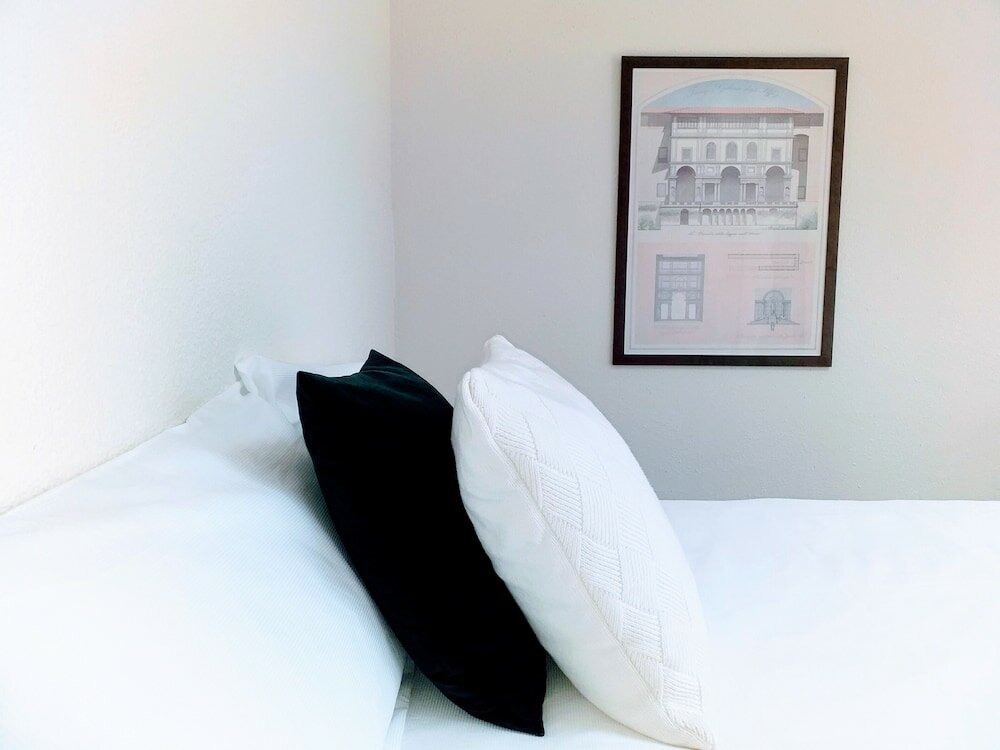 Фото Large Apartment with large and sunny Terrace - Garden & Outdoor Gym, Alicante Center