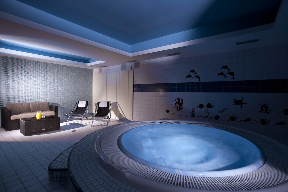 Фото Colorfactory SPA Hotel