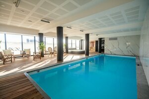 Гостиница Hôtel Barracuda & SPA, Centre Port, pieds dans l