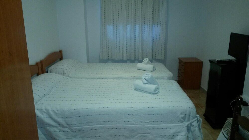 Фото Hostal Virgen del Pilar