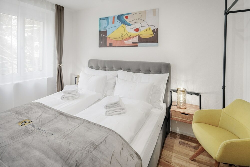 Фото Eh Apartments Jupiter