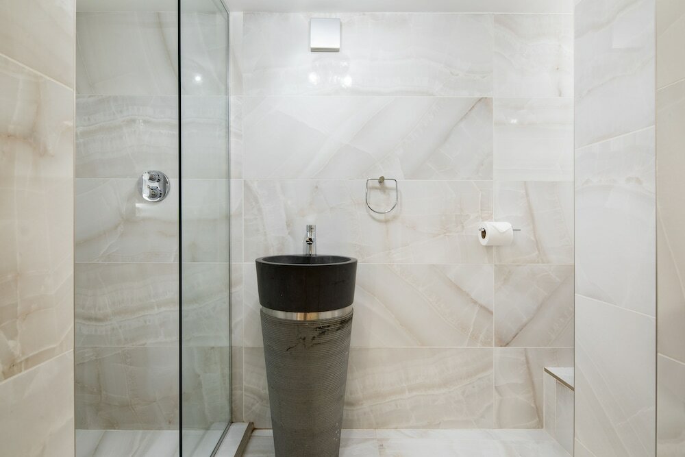 Фото One Palace Gate