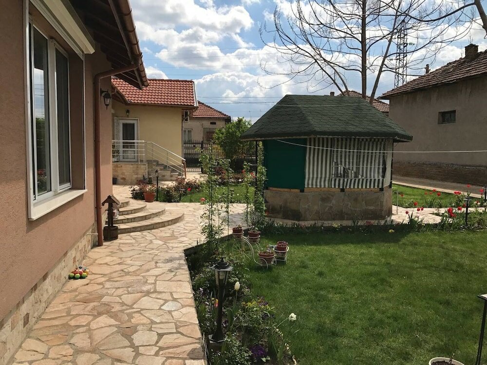 Фото Guest House & Rooms Chris Toros