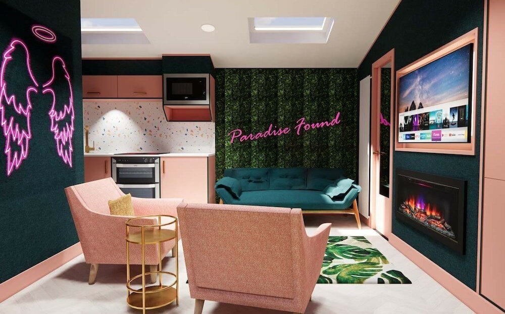 Фото Sandy Balls Holiday Village