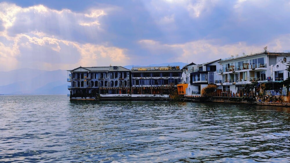 Фото Hotel Indigo Dali Erhai