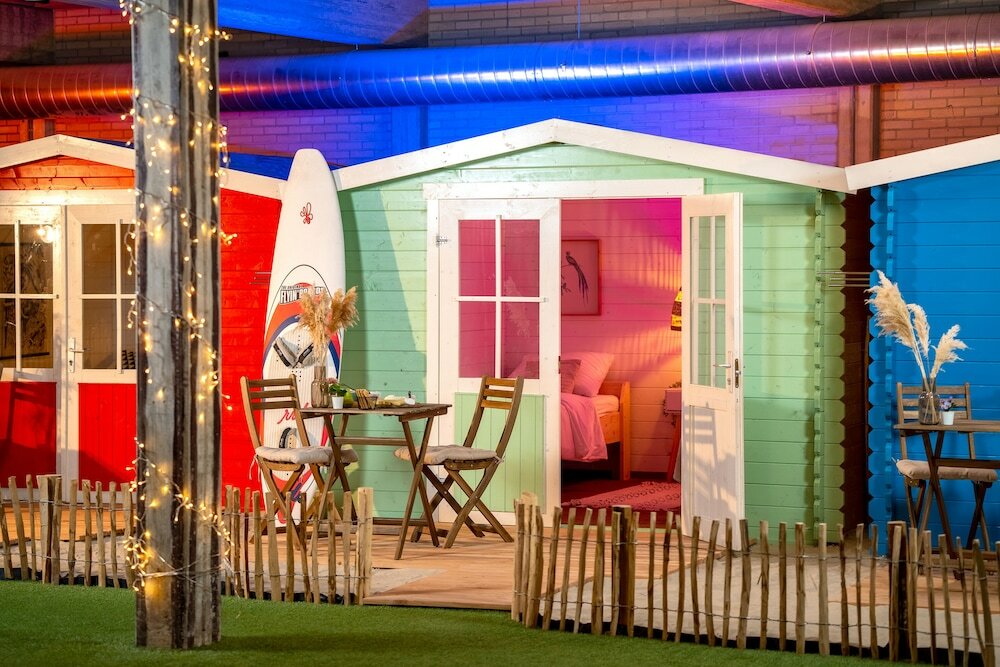 Фото Outside Inn