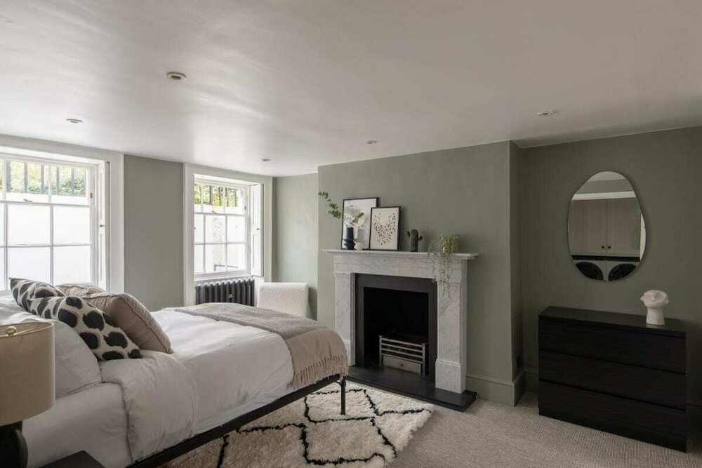 Фото The Southwark Arms - Glamorous 5bdr House With Garden