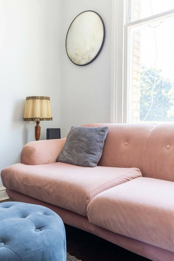 Фото Cheerful 1 Bedroom Flat in the Heart of North London