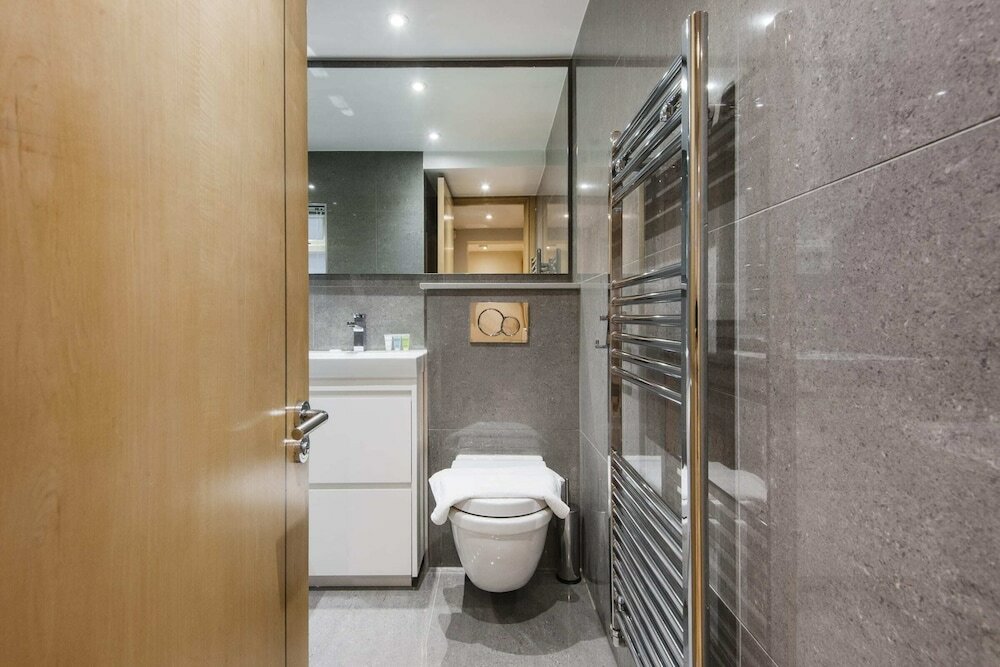 Фото Belgravia 1 Bed Stylish Apartment