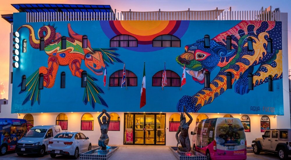 Фото Nomads Party Hostel