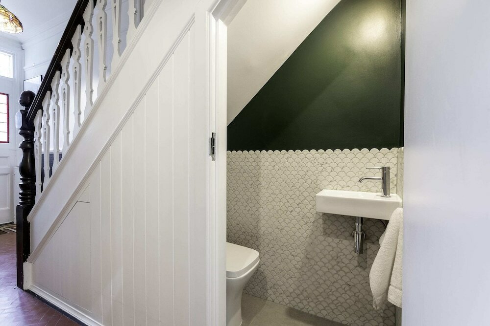 Фото Terraced Edwardian House-poets' Corner