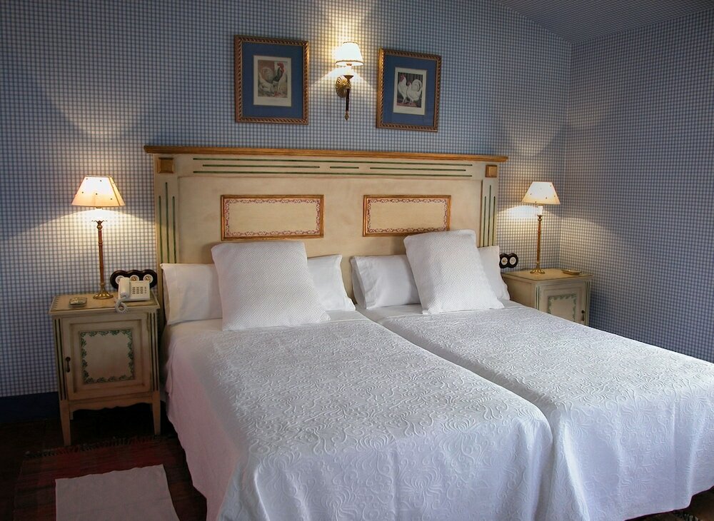 Фото Hotel Casa Palacio Conde de la Corte