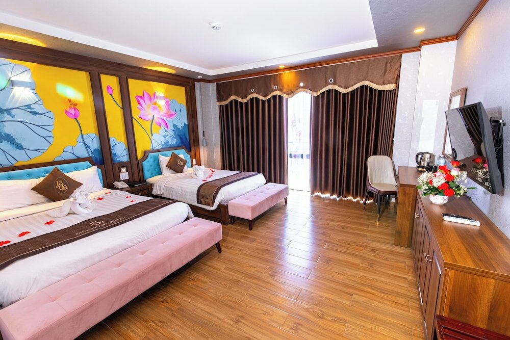 Фото Jade Scene Hotel