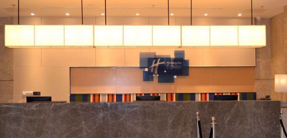 Фото Holiday Inn Express Shenyang Tawan, an Ihg Hotel