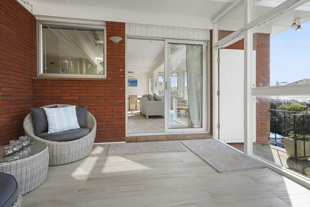 Фото Bright & Sunny Meadowbank - Gardens