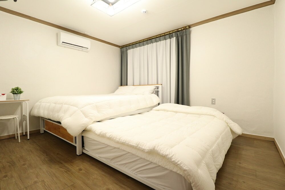 Фото Liz's House - Hostel