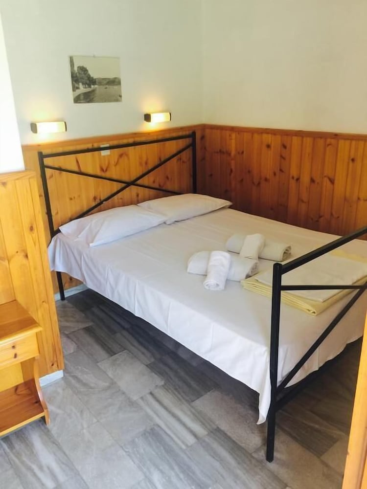 Фото Villa Meroulas